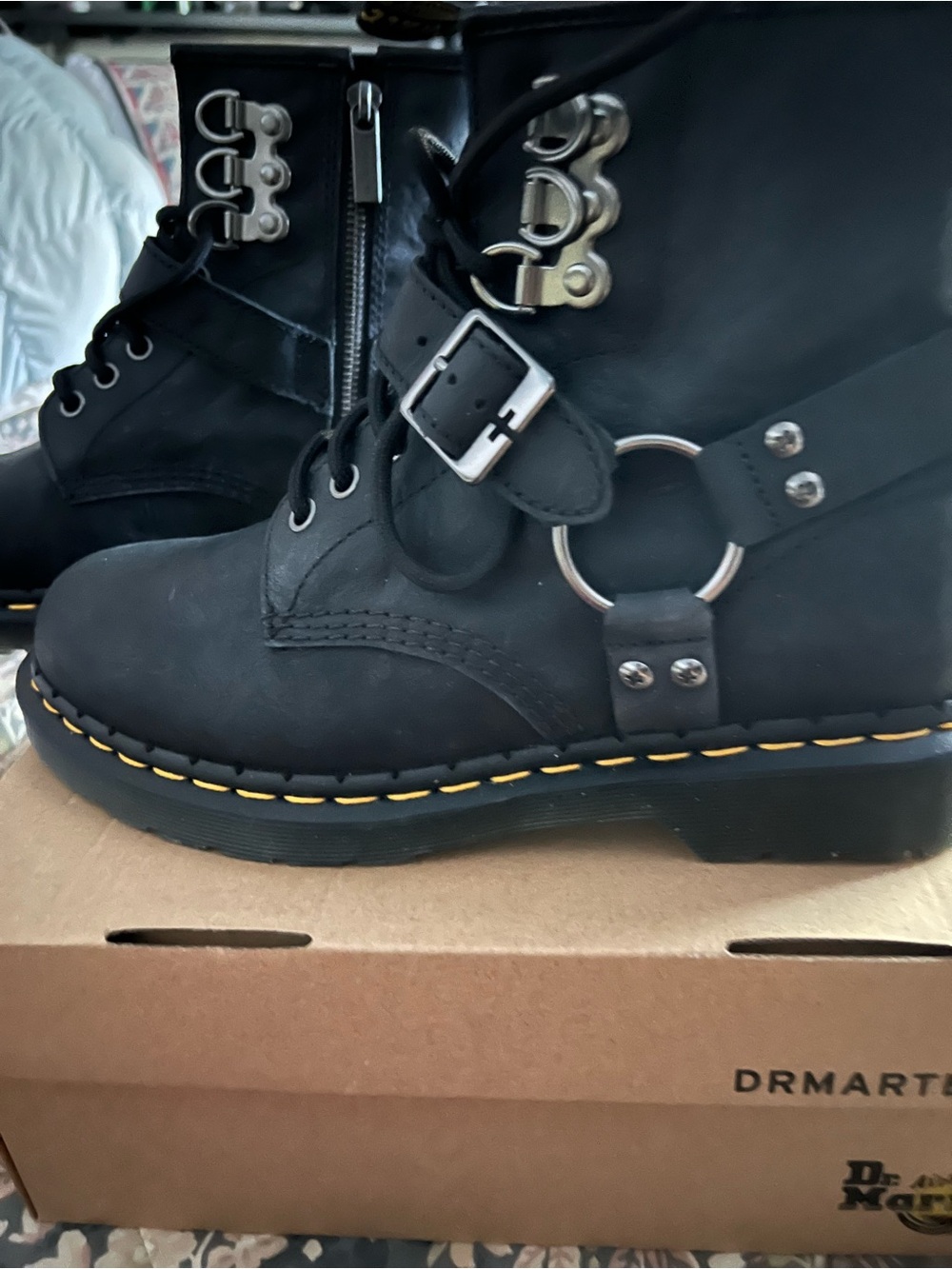 Dr. Martens Black Leather Lace-Up buckle Combat Boots womans 9 mens 8